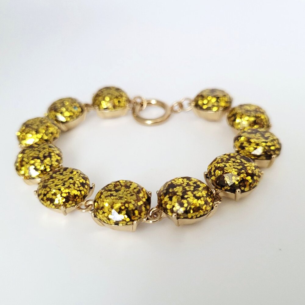 Crown & Ivy Gold Glitter Bead Bracelet 7"